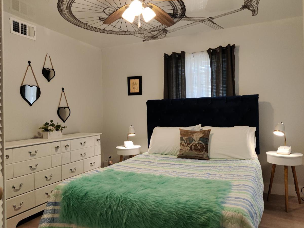 Venice Beach Within 5 Min Drive, Near The Tennis Courts And Park, Sleeps 5 Нокомис Экстерьер фото